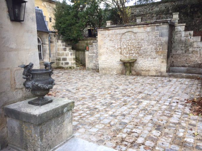 Pavés grès Fontainebleau de cours de réemploi format mélangé ép. 12/15 cm unité de vente 1m²(240 kg)