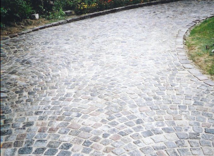 Pavés granit de réemploi 8/10 cm ép. 8/10 cm - unité de vente 1m² ( 180 kg)